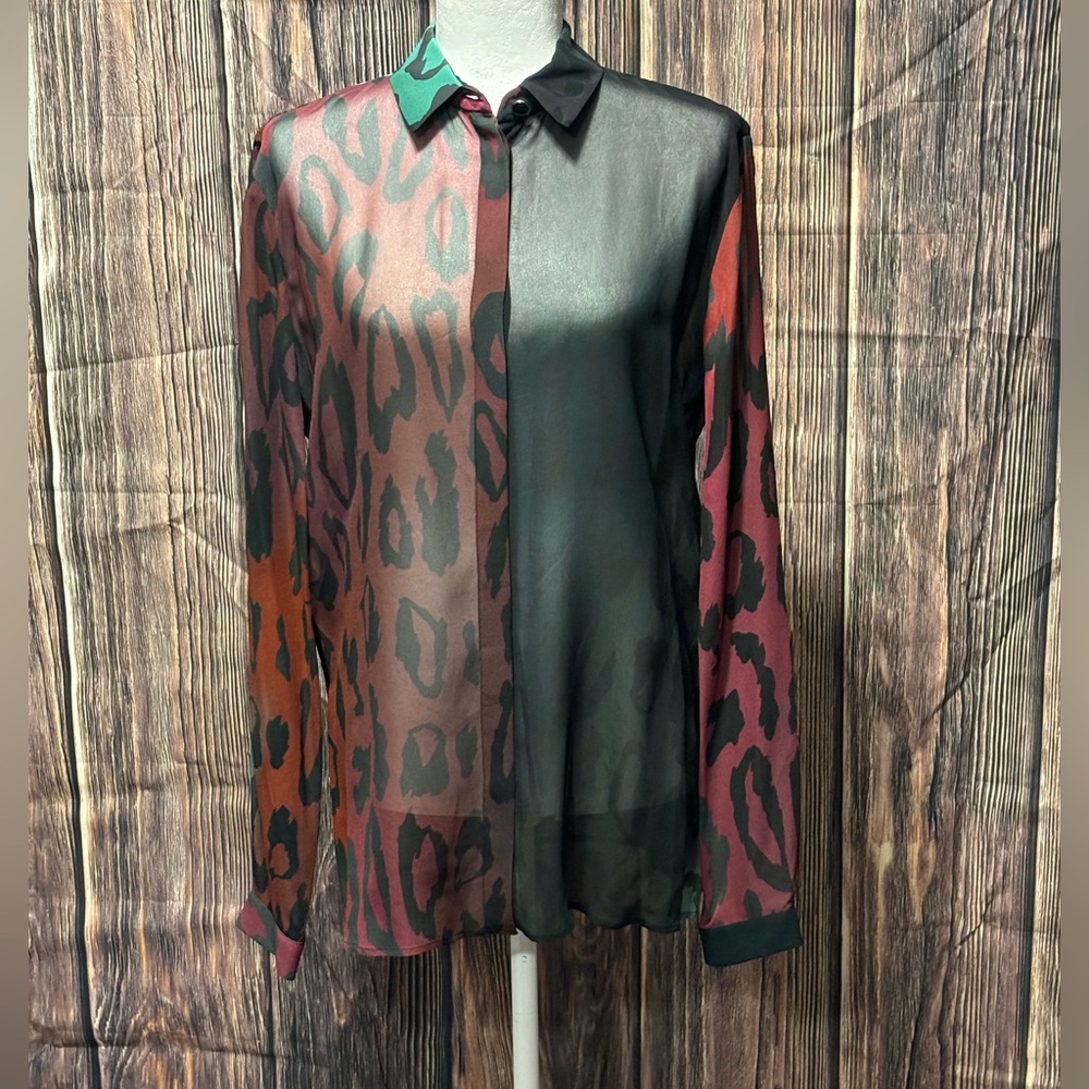 JUST CAVALLI. Women’s Blouse. Leopard Print. Size 44. NWT.